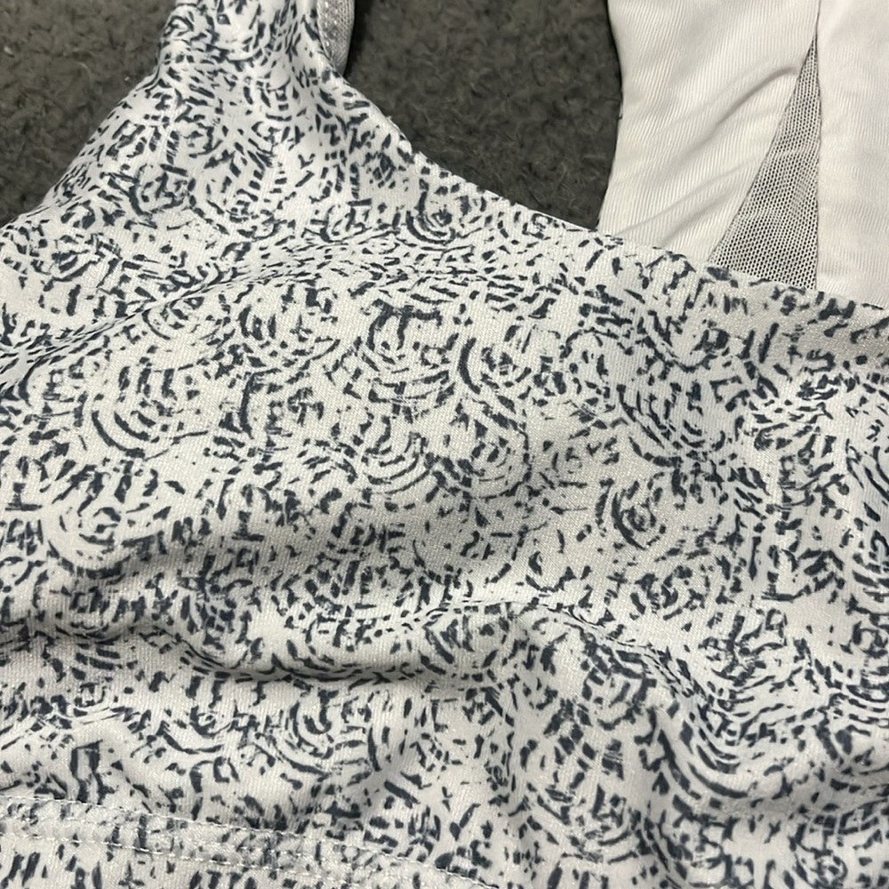 Top - Picture 4 of 4